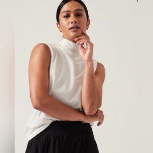 Athleta outbound tank in magnolia white, XS, New With Tags!